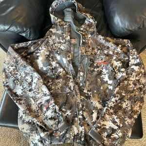 Men Downpour Jacket Elevated li